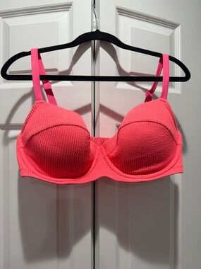 Structured Bikini Top in Hot Pink
